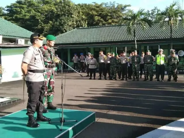 Bacakan Amanat Kasad, Kapolrestro Upacara Di Makodim 0506/Tgr Bacakan Amanat Kasad, Kapolrestro Upacara Di Makodim 0506/Tgr