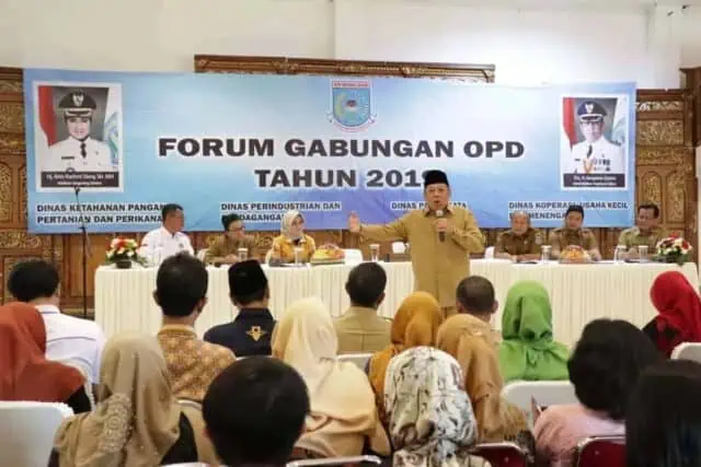 Wakil Walikota Tangsel Beri Pemaparan di Seminar Smart Infrastructure & E-Government Experiences Sharing Wakil Walikota Tangsel Beri Pemaparan di Seminar Smart Infrastructure & E-Government Experiences Sharing