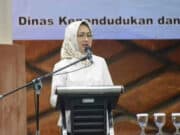 Airin: Buat KTP Bisa di Kecamatan