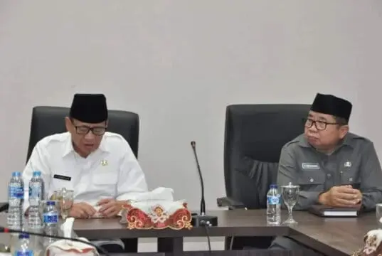Gubernur: Perkuat Konsep Banten Lama Lebih Imajinatif dan Punya Visi Kedepan Gubernur: Perkuat Konsep Banten Lama Lebih Imajinatif dan Punya Visi Kedepan