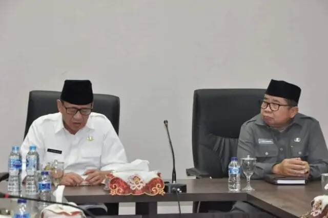 Gubernur: Perkuat Konsep Banten Lama Lebih Imajinatif dan Punya Visi Kedepan Gubernur: Perkuat Konsep Banten Lama Lebih Imajinatif dan Punya Visi Kedepan