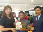 Bae Jasa, 1.000 Kaca Mata Dibagikan di Grand Opening Hotel Pakons Bae Jasa, 1.000 Kaca Mata Dibagikan di Grand Opening Hotel Pakons