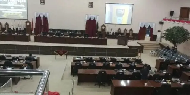 Paripurna DPRD Provinsi Banten Diskors Dua Kali, Penetapan LKPJ Gubernur Banten Paripurna DPRD Provinsi Banten Diskors Dua Kali, Penetapan LKPJ Gubernur Banten
