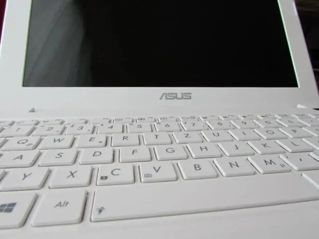 Pilihan Harga Laptop Asus Murah di Kisaran 5 Jutaan dengan RAM 4 GB Pilihan Harga Laptop Asus Murah di Kisaran 5 Jutaan dengan RAM 4 GB