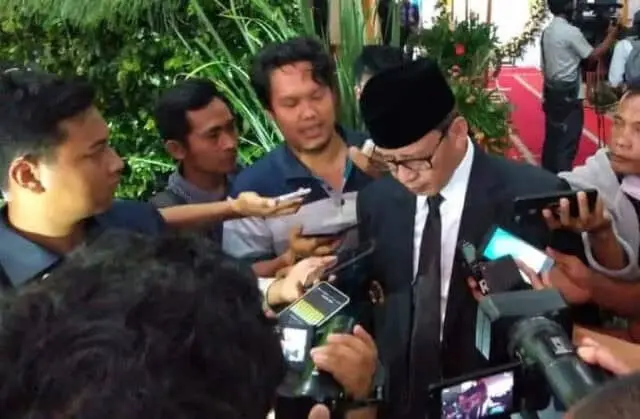 Tegas! Wahidin Halim, PTDH Kepada 17 Orang ASN Yang Terbukti Korupsi Tegas! Wahidin Halim, PTDH Kepada 17 Orang ASN Yang Terbukti Korupsi