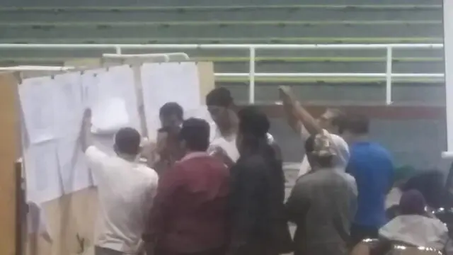 Jelang Sahur Rekapitulasi PPK Tangerang Baru Selesai di Hitung Jelang Sahur Rekapitulasi PPK Tangerang Baru Selesai di Hitung