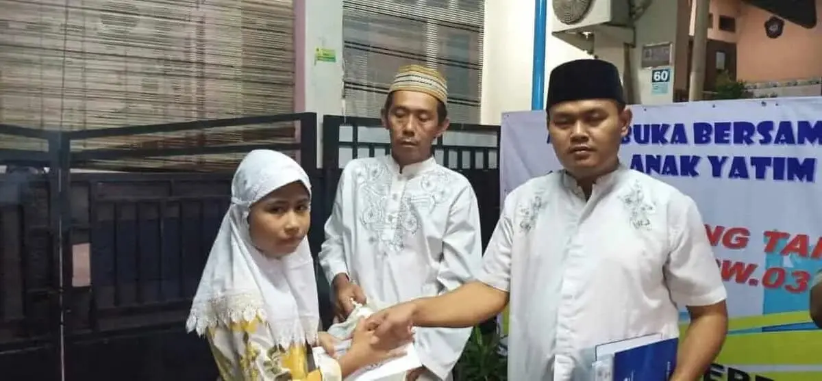 Indahnya Berbagi, Karang Taruna Kampung Baru Santuni Yatim dan Bukber Indahnya Berbagi, Karang Taruna Kampung Baru Santuni Yatim dan Bukber
