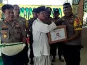 Begini, Anjang Sana dan Bakti Religi Kapolsek Jatiuwung Jelang HUT Bhayangkara Ke-73 Begini, Anjang Sana dan Bakti Religi Kapolsek Jatiuwung Jelang HUT Bhayangkara Ke-73