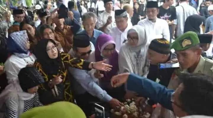 Arief R Wismansyah Hadiri Pemakaman Ibu Ani Yudhoyono Arief R Wismansyah Hadiri Pemakaman Ibu Ani Yudhoyono