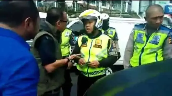 Viral, Fortuner VRZ Berplat Polri Ugal Ugalan Ditilang Polisi di Bogor