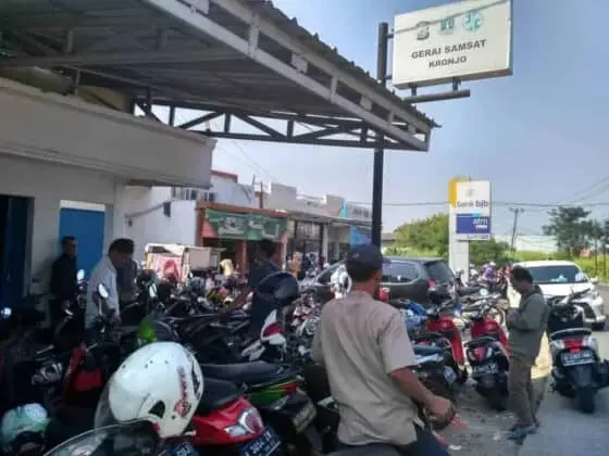 Libur Lebaran, Pelayanan Gerai Samsat Membludak
