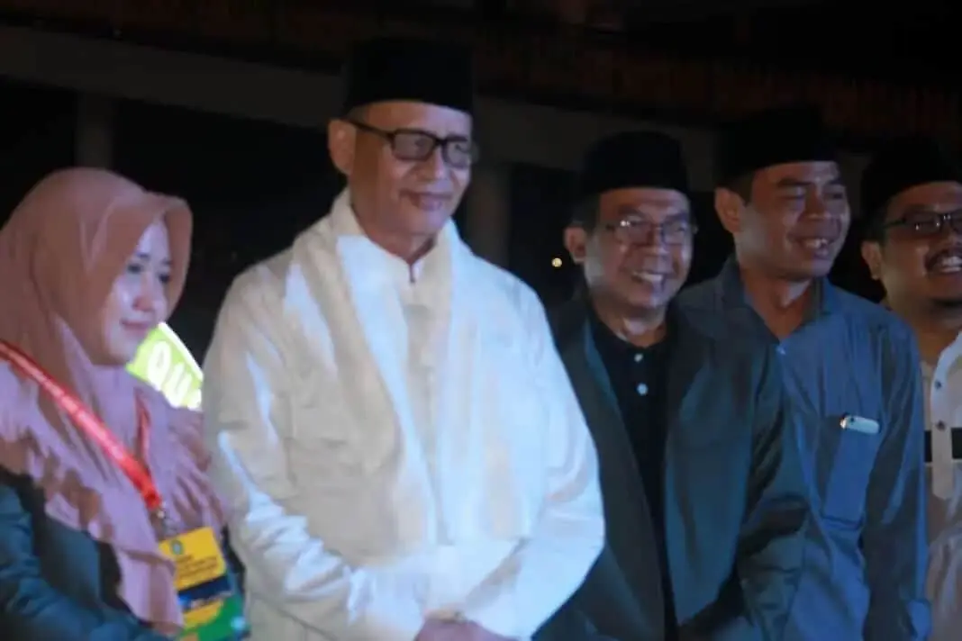 WH Dukung Peserta STQH Nasional Banten Hingga Larut Malam WH Dukung Peserta STQH Nasional Banten Hingga Larut Malam