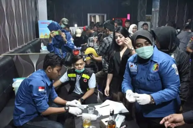 THM di Tangerang Selatan Dirazia, 4 Orang Positif Narkoba THM di Tangerang Selatan Dirazia, 4 Orang Positif Narkoba