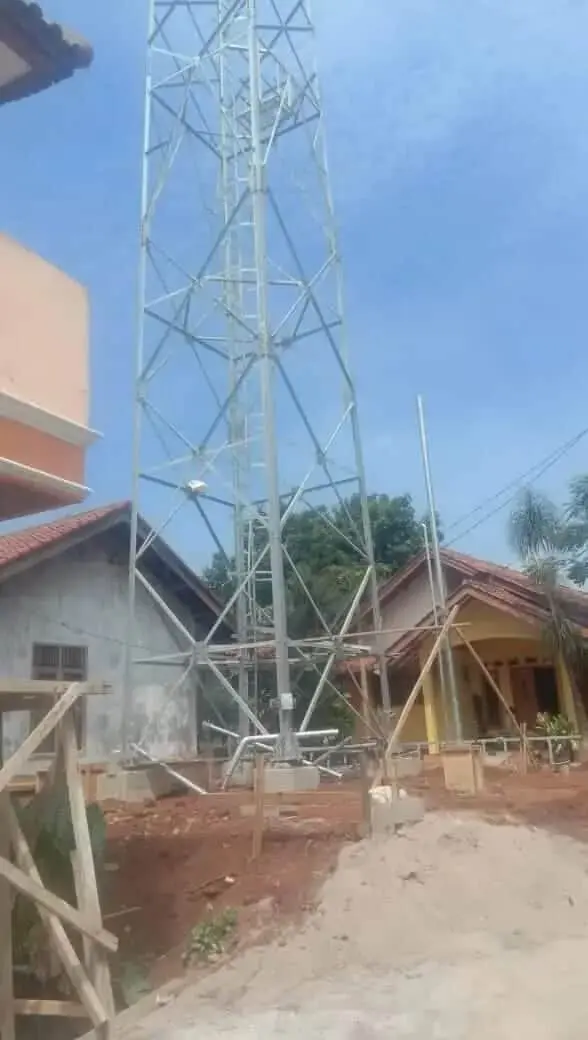 BTS Ilegal Berdiri di Ciledug