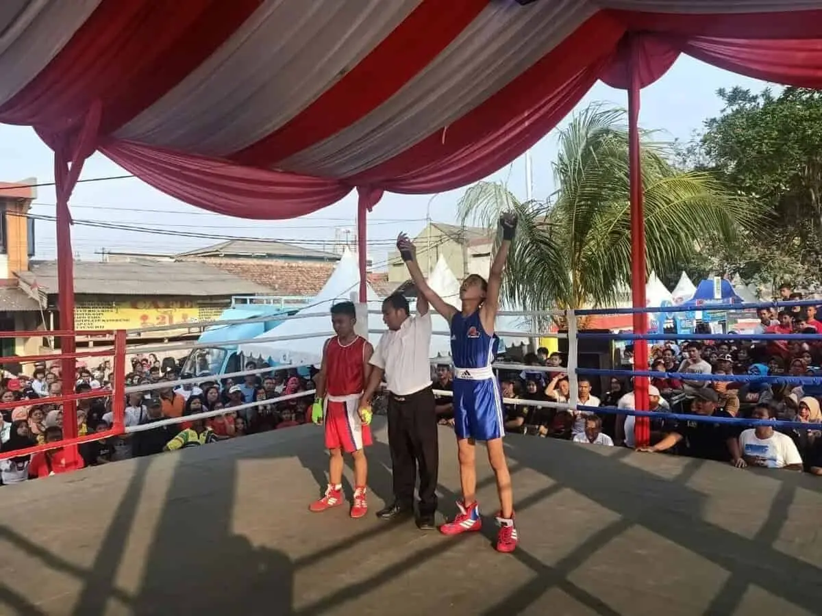 Festival Cisadane, Petinju Lebak Lempar Handuk, Hadapi Petinju Kota Tangerang Festival Cisadane, Petinju Lebak Lempar Handuk, Hadapi Petinju Kota Tangerang