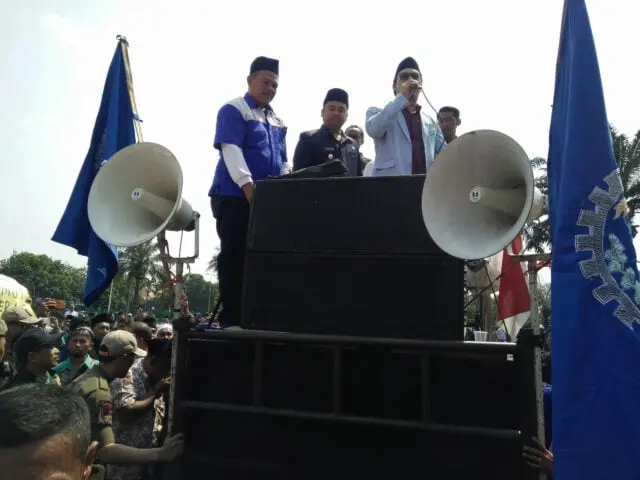 Gelar Aksi, Warga Dukung Walikota Tangerang