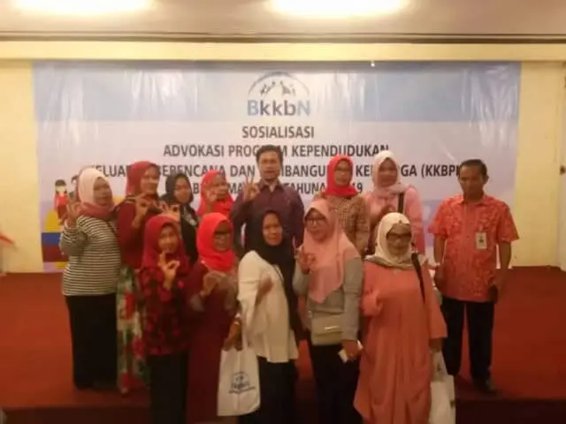 Pengendalian Ledakan Penduduk, Marinus Gea Ciptakan Keluarga Bermutu Pengendalian Ledakan Penduduk, Marinus Gea Ciptakan Keluarga Bermutu