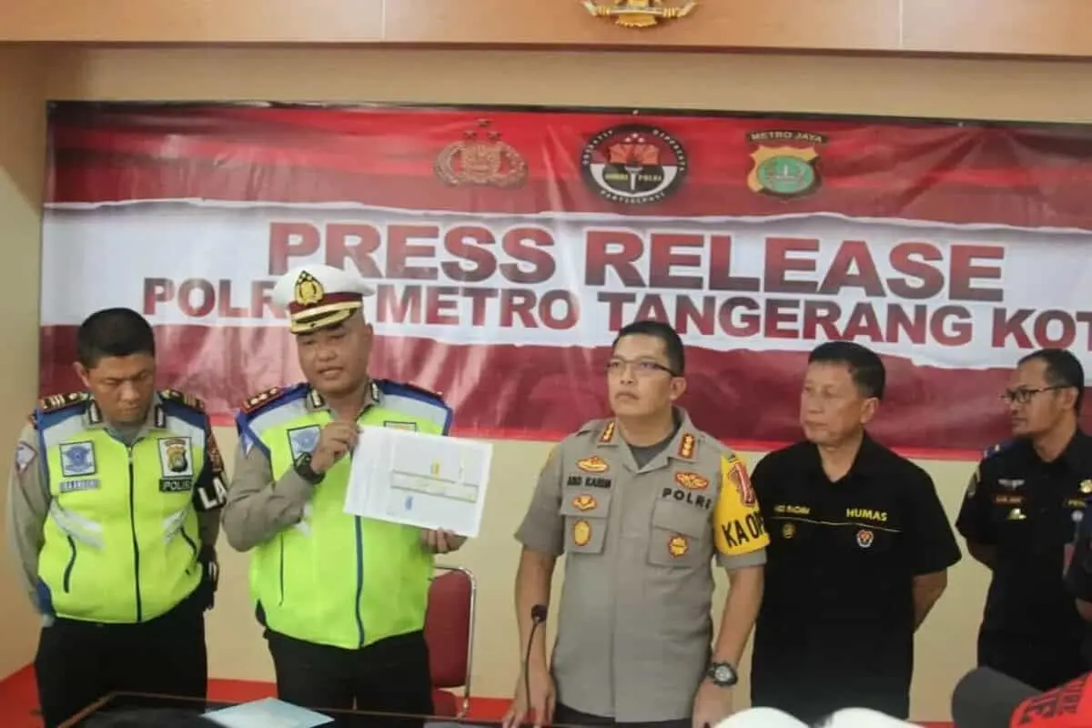 Supir Truk Transformer Maut di Kota Tangerang, Ditetapkan Sebagai Tersangka Supir Truk Transformer Maut di Kota Tangerang, Ditetapkan Sebagai Tersangka