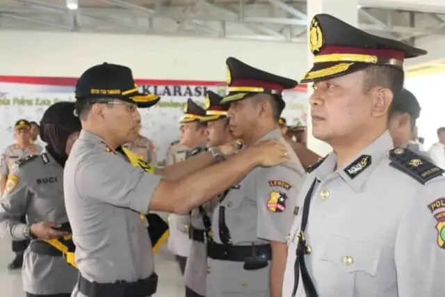 Polresta Bandara Soetta Gelar Sertijab Kabag Ops & Kasat Intelkam Polresta Bandara Soetta Gelar Sertijab Kabag Ops & Kasat Intelkam