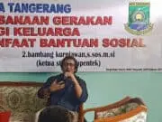 Gerakan Stikerisasi Dinsos Kota Tangerang, Menuai Ragam Tanggapan Gerakan Stikerisasi Dinsos Kota Tangerang, Menuai Ragam Tanggapan