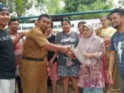 Indahnya Berbagi, Forwat Salurkan Ratusan Paket Daging Qurban Forwat Salurkan Ratusan Paket Daging Qurban