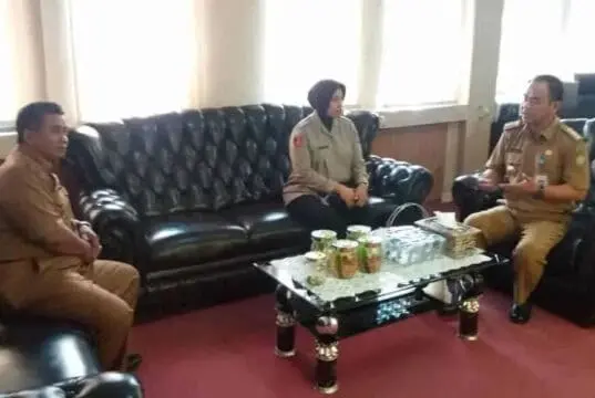 Sinergitas, AKP Yulies Kunjungi Camat Karawaci Sinergitas, AKP Yulies Kunjungi Camat Karawaci