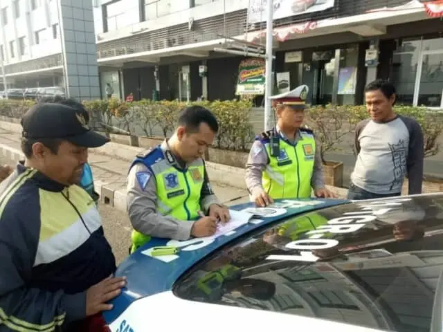 Hari Pertama Ops Patuh 2019, Digelar Ditiga Titik di Kota Tangerang Hari Pertama Ops Patuh 2019, Digelar Ditiga Titik di Kota Tangerang