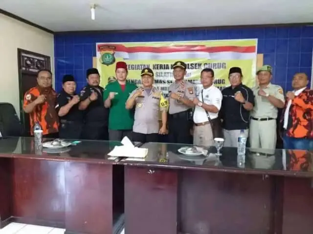 Kompol Endang Sukmawijaya Hadiri Acara Silaturahmi Antar Ormas Kompol Endang Sukmawijaya Hadiri Acara Silaturahmi Antar Ormas