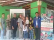 Dewan Muda Gerindra dan KNPI Santuni Yayasan Kanker Amaryllis Dewan Muda Gerindra dan KNPI Santuni Yayasan Kanker Amaryllis
