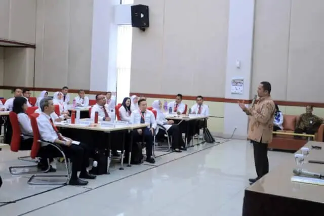 Arief Sampaikan Materi Membangun Tim Efektif Pada Diklat PIM IV di BBPK Arief Sampaikan Materi Membangun Tim Efektif Pada Diklat PIM IV di BBPK