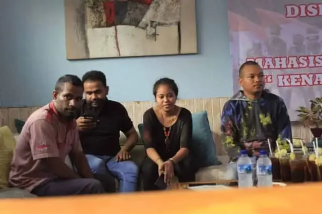 Mahasiswa Papua , Apapun Kami Tetap NKRI Mahasiswa Papua , Apapun Kami Tetap NKRI