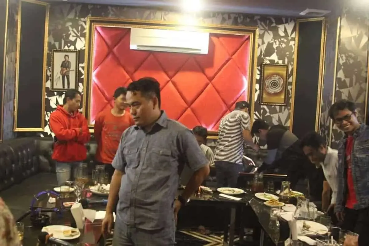Polisi Razia Kendaraan dan Tempat Hiburan di Tangerang City Polisi Razia Kendaraan dan Tempat Hiburan di Tangerang City
