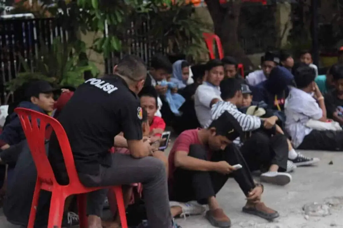 Polisi Kembali Amankan Puluhan Pelajar Hendak Aksi ke Jakarta di Tangerang Polisi Kembali Amankan Puluhan Pelajar Hendak Aksi ke Jakarta di Tangerang