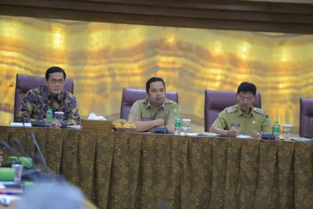 Pemkot Tangerang Dipilih Sebagai Pilot Project Kota Ekonomi Syariah Pemkot Tangerang Dipilih Sebagai Pilot Project Kota Ekonomi Syariah