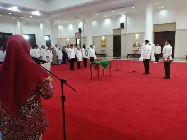 Lantik 4 Pejabat, Gubernur Perkuat Upaya Wujudkan Seluruh Visi Misi Lantik 4 Pejabat, Gubernur Perkuat Upaya Wujudkan Seluruh Visi Misi
