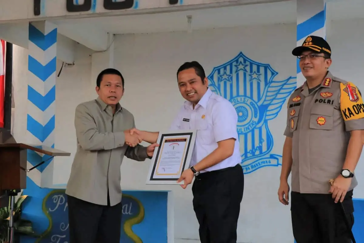 Kampung Talas Pelopor Kampung Tertib Lalu Lintas di Indonesia Kampung Talas Pelopor Kampung Tertib Lalu Lintas di Indonesia