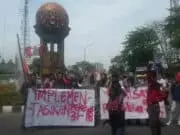 Rayakan HUT Ke-19 Banten, GMNI Teriakkan Kegagalan Pendidikan Rayakan HUT Ke-19 Banten, GMNI Teriakkan Kegagalan Pendidikan