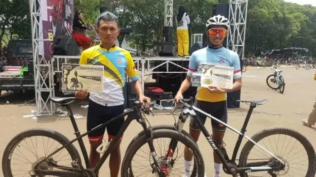 Dua Atlet Sepeda Kota Tangerang Juarai Kejuaraan Fun "XC Cross Country" Dua Atlet Sepeda Kota Tangerang Juarai Kejuaraan Fun "XC Cross Country"