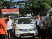 Gelapkan Belasan Mobil Rental, Dua Pengusaha Ditangkap Polisi Gelapkan Belasan Mobil Rental, Dua Pengusaha Ditangkap Polisi