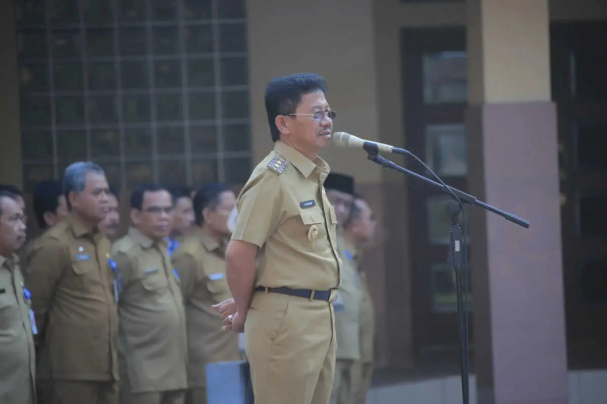 SK Pensiun dan Kenaikan Pangkat Diberikan Pada 366 Pegawai Kota Tangerang SK Pensiun dan Kenaikan Pangkat Diberikan Pada 366 Pegawai Kota Tangerang