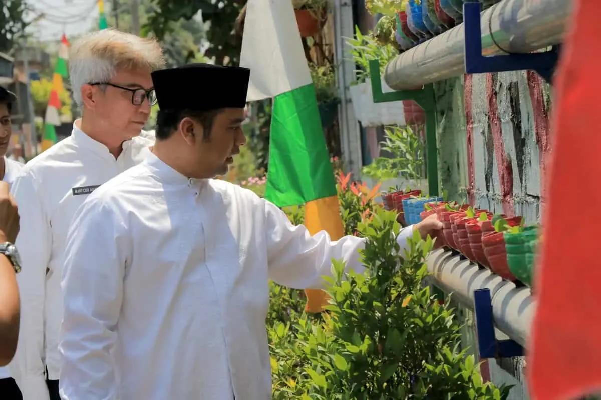 Sambangi Kampung Tematik, Arief Apresiasi Kreativitas dan Kekompakan Warga Sambangi Kampung Tematik, Arief Apresiasi Kreativitas dan Kekompakan Warga