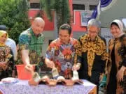 SDN Pabuaran Tumpeng Lokasi Awal Coolroofs Project Dijalankan SDN Pabuaran Tumpeng Lokasi Awal Coolroofs Project Dijalankan