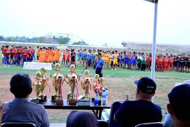 Tutup Liga Remaja Askot PSSI, Wakil Harapkan Para Juara Giat Berlatih Tutup Liga Remaja Askot PSSI, Wakil Harapkan Para Juara Giat Berlatih