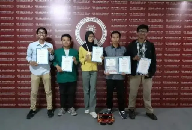 Tim Robotik ITB-AD Juara Kontes Robot Nusantara 2019 Tim Robotik ITB-AD Juara Kontes Robot Nusantara 2019