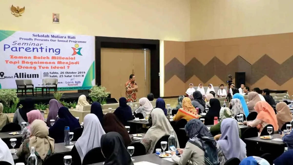 Walikota Ingatkan Bagaimana Jadi Orang Tua Ideal Era Milenial