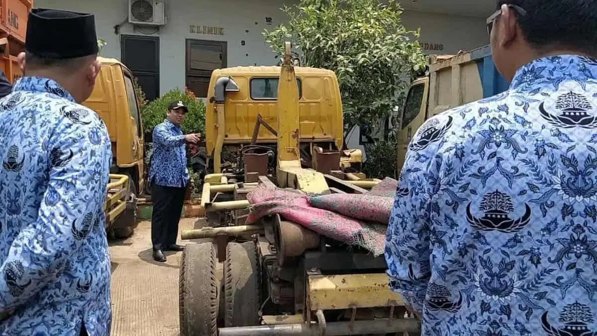 Walikota Minta OPD Data dan Rawat Aset Bergerak Milik Kota Tangerang Walikota Minta OPD Data dan Rawat Aset Bergerak Milik Kota Tangerang