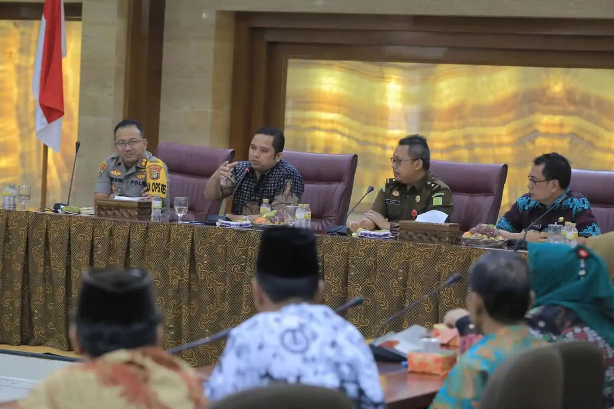 Kualitas Pendidikan Lebih Akuntabel dan Transparan Tanpa Pungli Kualitas Pendidikan Lebih Akuntabel dan Transparan Tanpa Pungli