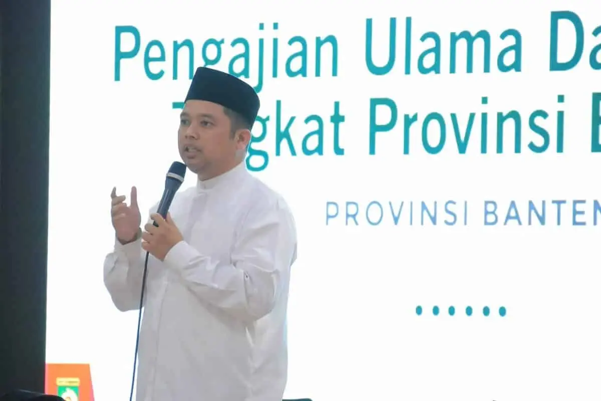 Ngaji Bersama Ulama dan Umaro Dalam Pembinaan Umat Ngaji Bersama Ulama dan Umaro Dalam Pembinaan Umat