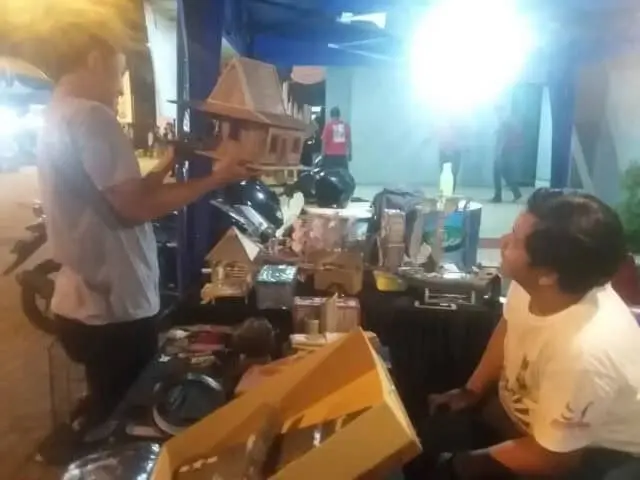 Wow, Ada Karya Miniatur di Bazar Millenial Expo KNPI Wow, Ada Karya Miniatur di Bazar Millenial Expo KNPI