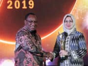 Airin Rachmi Diany Raih Penghargaan di RCA Airin Rachmi Diany Raih Penghargaan di RCA